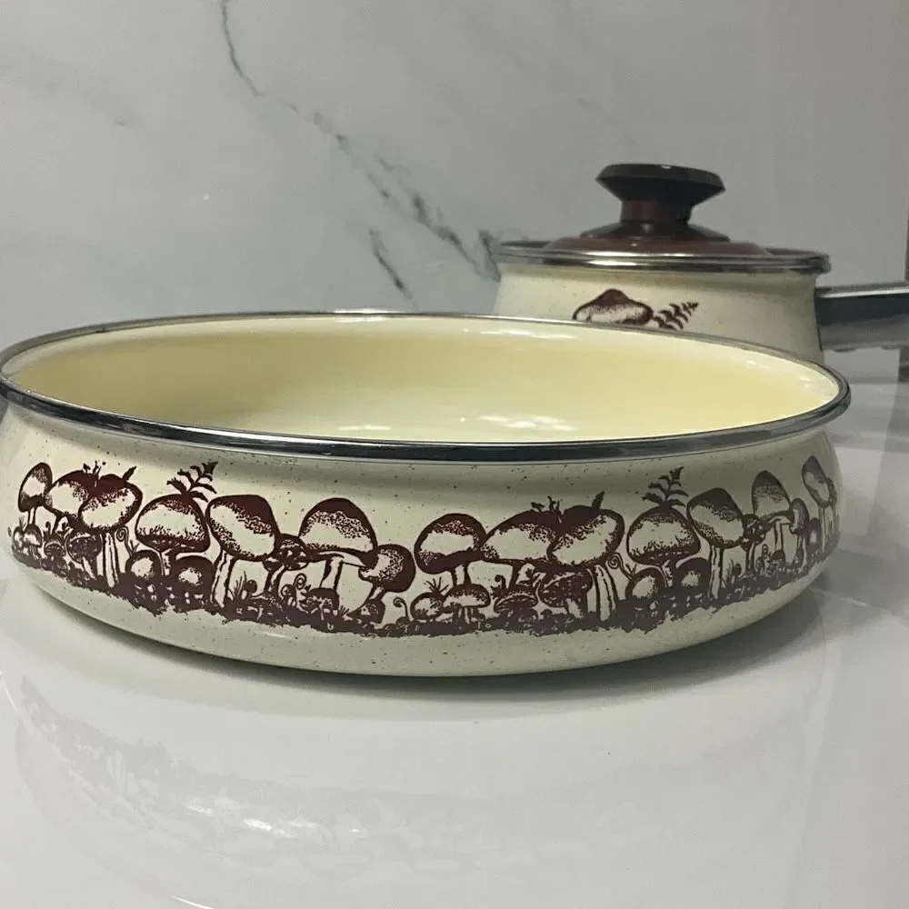 VINTAGE RARE Brown Speckled Mushroom Enamelware Pan Set